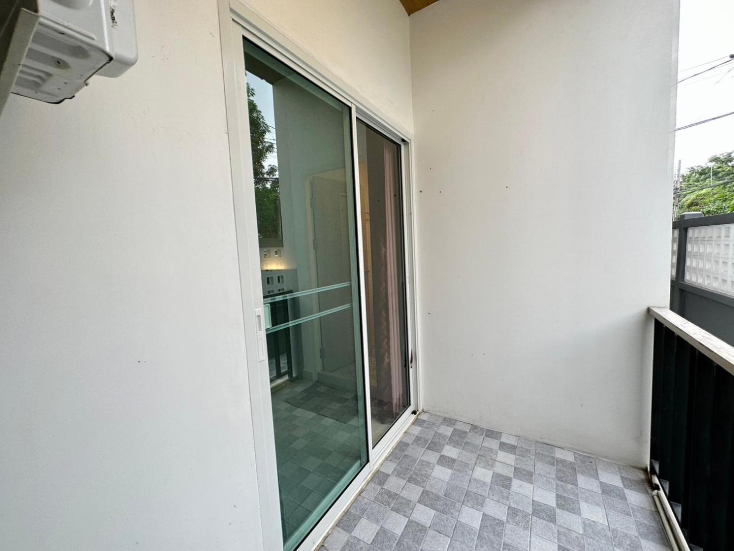 Hada House Apartment بانكوك المظهر الخارجي الصورة